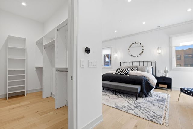 4844 N Hermitage Avenue, Chicago, IL 60640