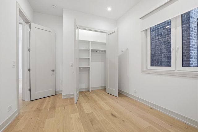 4844 N Hermitage Avenue, Chicago, IL 60640