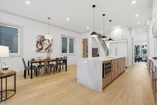 4844 N Hermitage Avenue, Chicago, IL 60640