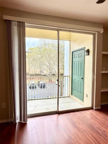 8911 LEGACY COURT 207, Kissimmee, FL 34747