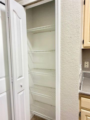 8911 LEGACY COURT 207, Kissimmee, FL 34747