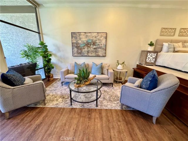 5104 Marina Pacifica Drive South, Long Beach, CA 90803