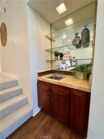 5104 Marina Pacifica Drive South, Long Beach, CA 90803