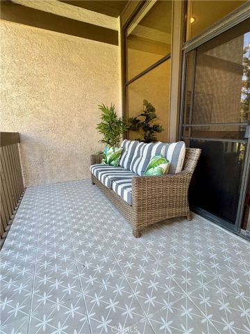 5104 Marina Pacifica Drive South, Long Beach, CA 90803