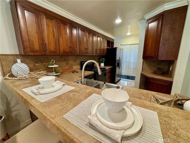 5104 Marina Pacifica Drive South, Long Beach, CA 90803