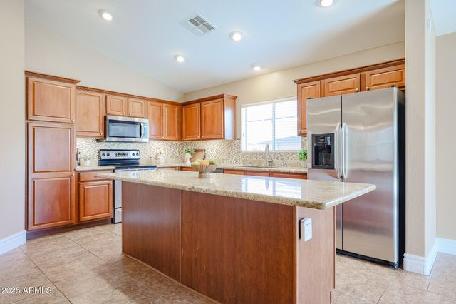 16571 W TONTO Street, Goodyear, AZ 85338