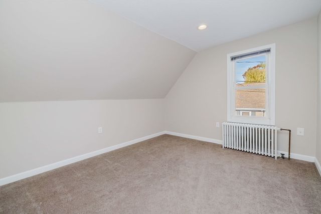 6 Makepeace Ave, Taunton, MA 02780