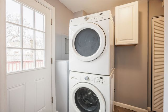 13 Alden Road, Greece, NY 14626