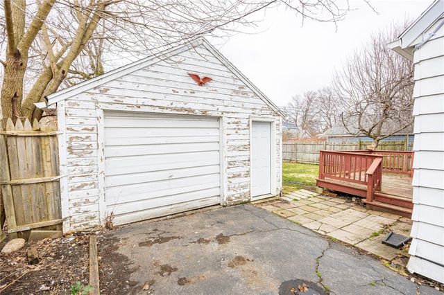 13 Alden Road, Greece, NY 14626