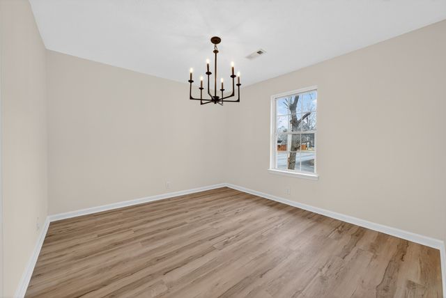 3000 High Rigger Dr, Nashville, TN 37217