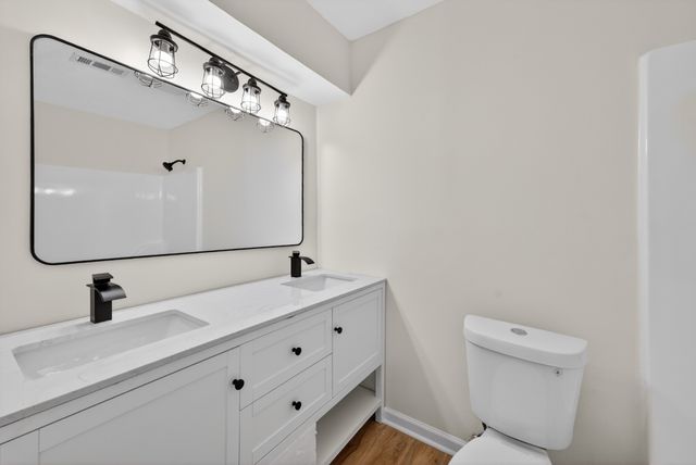 3000 High Rigger Dr, Nashville, TN 37217