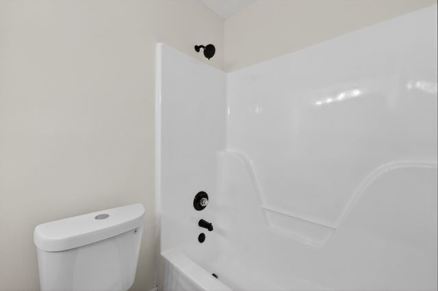 3000 High Rigger Dr, Nashville, TN 37217