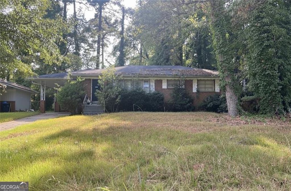 2818 CONNALLY Drive, Atlanta, GA 30311