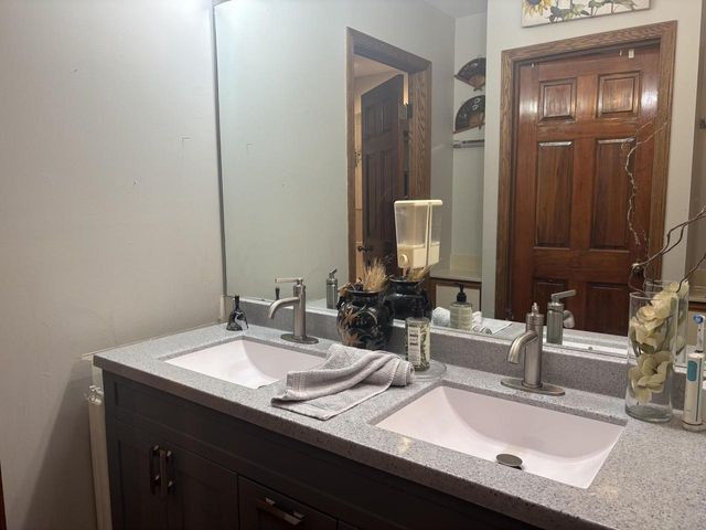 5432 Wakefield AVENUE, Mount Pleasant, WI 53406