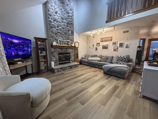 5432 Wakefield AVENUE, Mount Pleasant, WI 53406