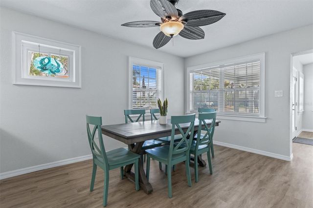 711 BAYSHORE DRIVE, Tarpon Springs, FL 34689