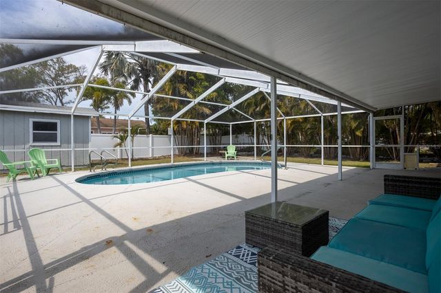 711 BAYSHORE DRIVE, Tarpon Springs, FL 34689