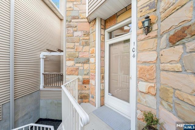 104 Clarken Drive 66, West Orange, NJ 07052