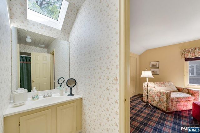 104 Clarken Drive 66, West Orange, NJ 07052