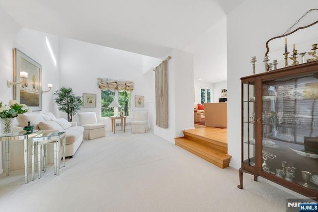 104 Clarken Drive 66, West Orange, NJ 07052
