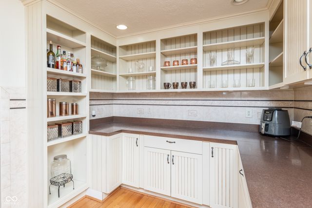 7774 Twin Beech Lane, Indianapolis, IN 46226