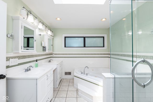 7774 Twin Beech Lane, Indianapolis, IN 46226
