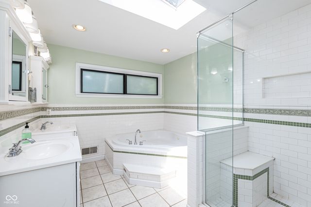 7774 Twin Beech Lane, Indianapolis, IN 46226