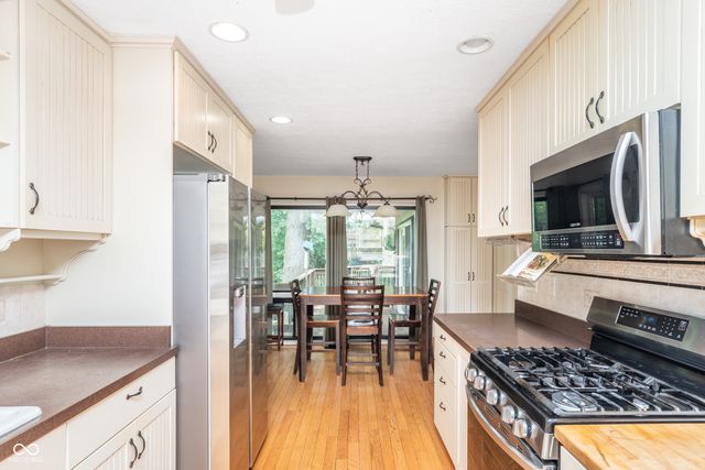 7774 Twin Beech Lane, Indianapolis, IN 46226