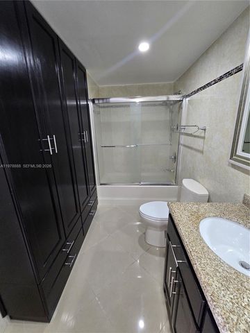 3850 Washington St 816, Hollywood, FL 33021