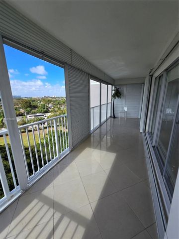 3850 Washington St 816, Hollywood, FL 33021