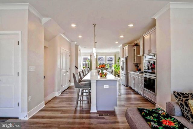 4195 JK ROWLING CT, White Plains, MD 20695