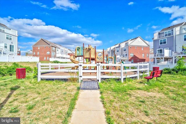4195 JK ROWLING CT, White Plains, MD 20695