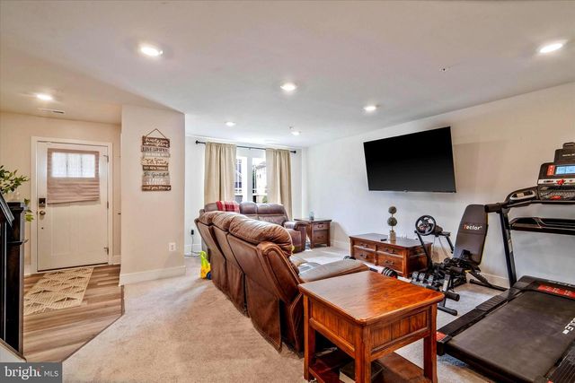 4195 JK ROWLING CT, White Plains, MD 20695