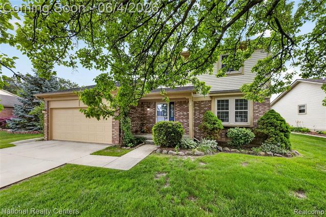 41531 Simcoe Drive, Canton, MI 48188