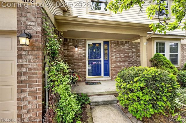 41531 Simcoe Drive, Canton, MI 48188