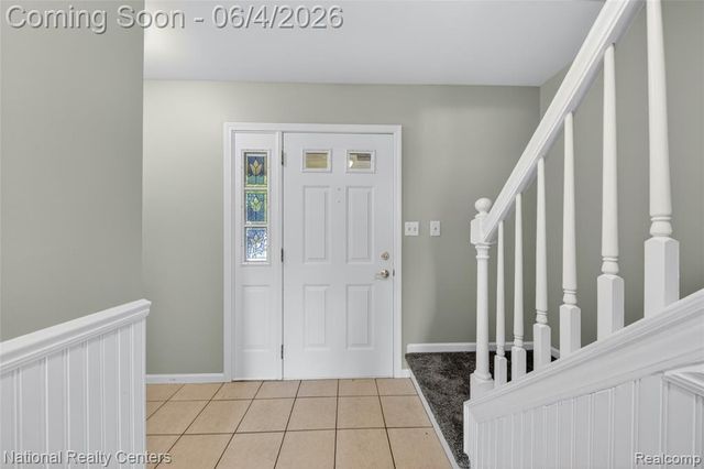 41531 Simcoe Drive, Canton, MI 48188