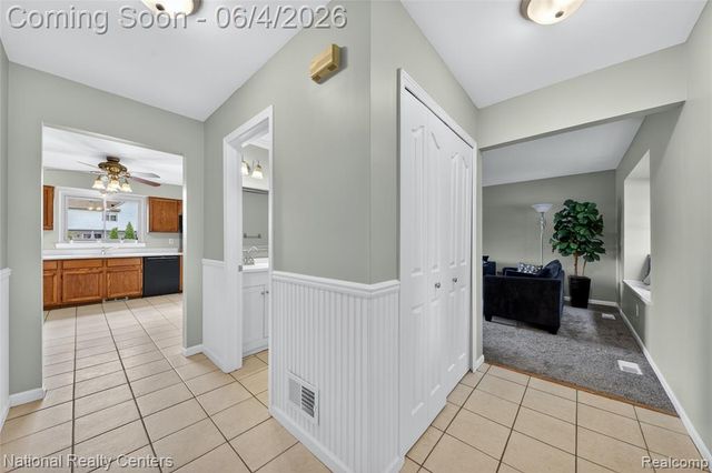 41531 Simcoe Drive, Canton, MI 48188