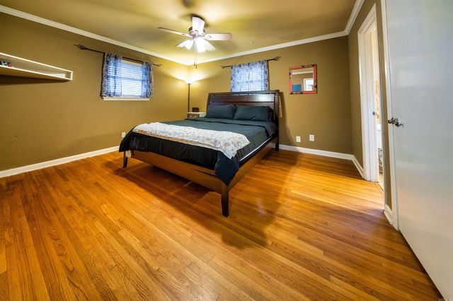 17 Oakwood Road, Little Rock, AR 72202