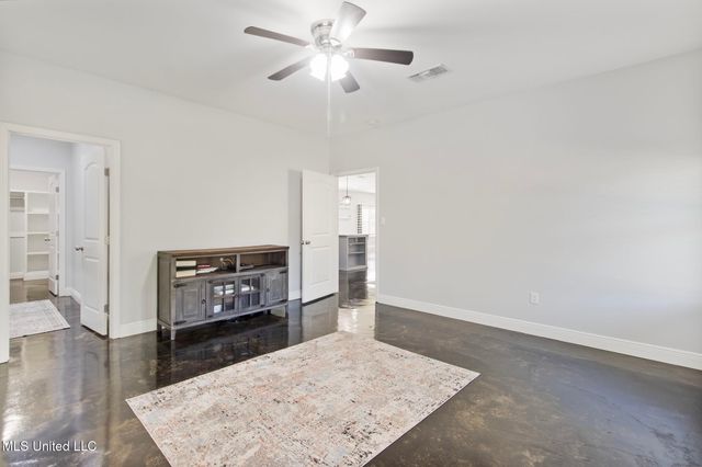 23207 Unicorn Lane, Pass Christian, MS 39571