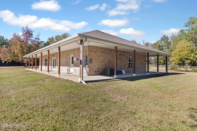 23207 Unicorn Lane, Pass Christian, MS 39571