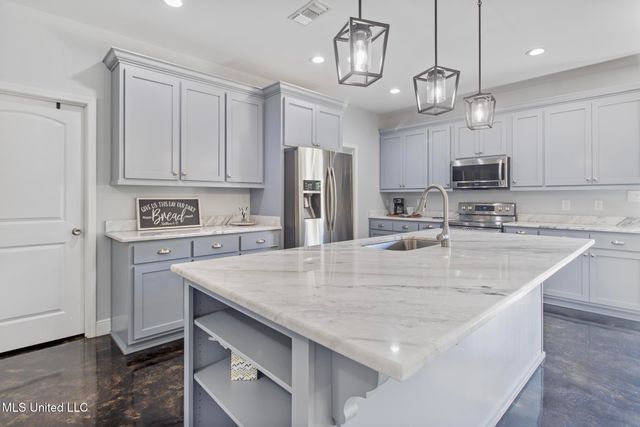 23207 Unicorn Lane, Pass Christian, MS 39571