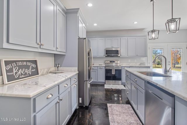 23207 Unicorn Lane, Pass Christian, MS 39571