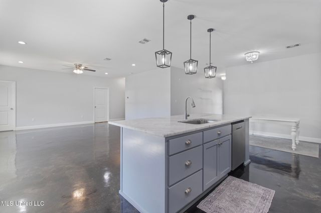 23207 Unicorn Lane, Pass Christian, MS 39571