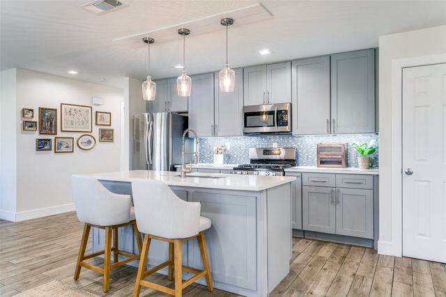 1114 Osceola Trail, Carrollton, TX 75006