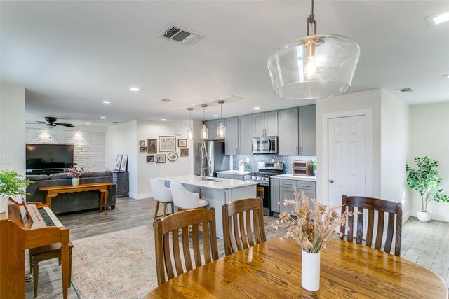 1114 Osceola Trail, Carrollton, TX 75006