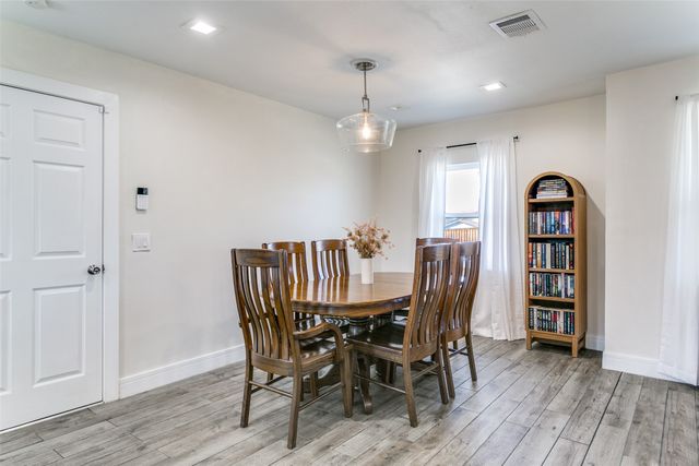 1114 Osceola Trail, Carrollton, TX 75006