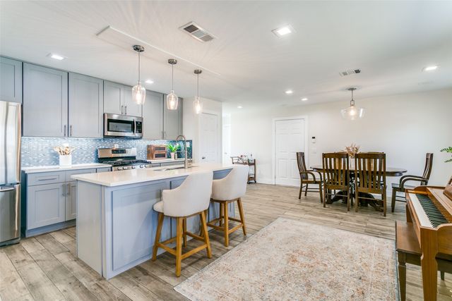 1114 Osceola Trail, Carrollton, TX 75006