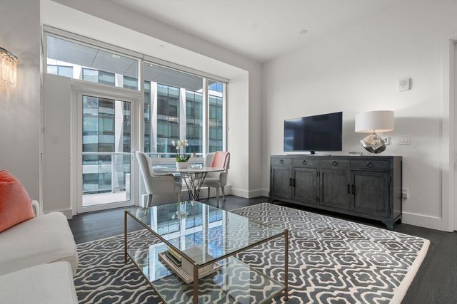 50 Liberty Dr 12G, Boston, MA 02210