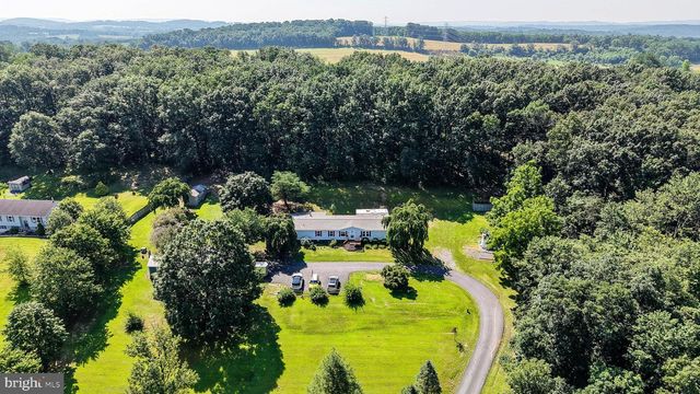 395 SNYDER SCHOOL RD, Bernville, PA 19506