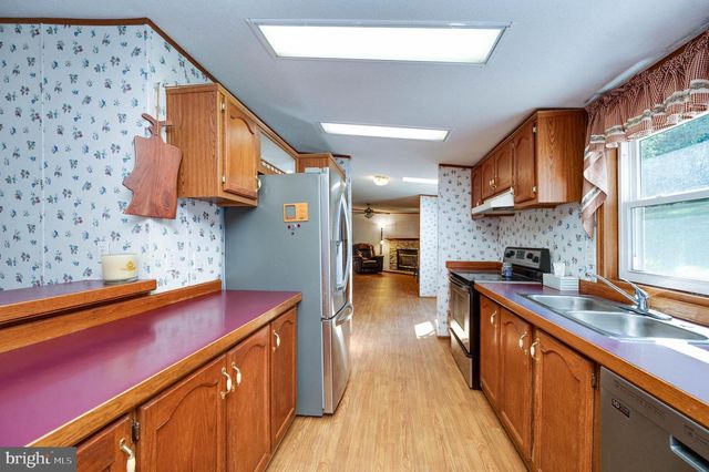 395 SNYDER SCHOOL RD, Bernville, PA 19506